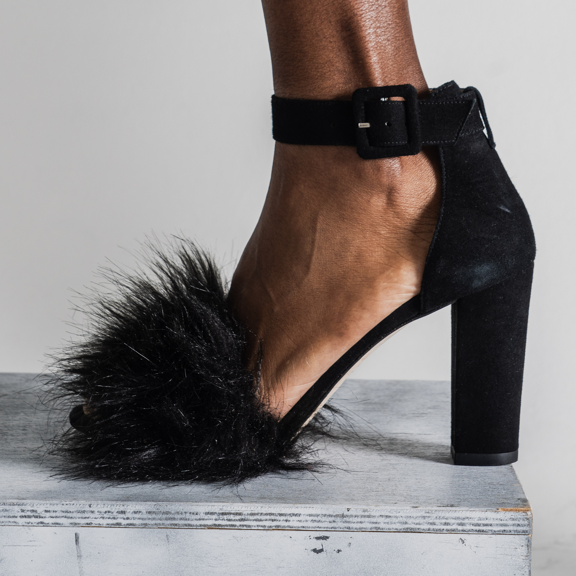Naomi Block Heel Pumps with Faux Fur in Black